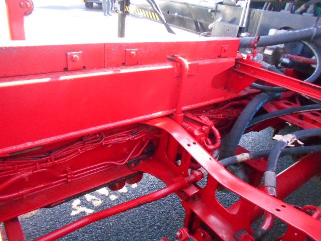 ヒノレンジャー  ヒアブクレーン付深ダンプ ヒアブクレーン(099) チューリップ型グラップル 回転式グラップル トップシート有 極東開発製深ダンプ 土砂禁 積載5.1t 増トン車 走行8.4万km ダンプ後方下開き(67枚目)