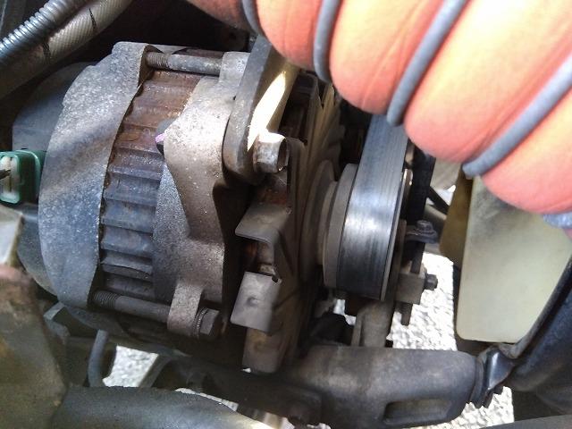 フォワード 　格納ＰＧ付冷蔵冷凍車　上物東プレ製（Ｒ４０４ａ）　－３０℃設定　積載２．１５ｔ　荷台寸法６１４×２３０×２１１　荷台床アルミ縞板張り　ラッシングレール２段　ジョルダーレール付　極東開発製格納ＰＧ付（54枚目）