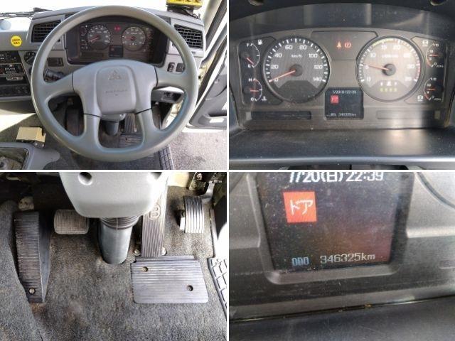 ファイター 　塵芥車／パッカー車　プレス式　上物新明和製　容量１２．２立米　積載５．７ｔ　増トン車　連続スイッチ付　自重計付　水抜き穴　ＥＴＣ　６速ミッション　走行３４．６万ｋｍ（17枚目）