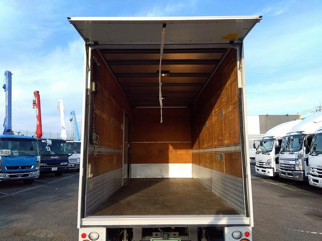 エルフトラック 跳ね上げPG付アルミバン 上物日本フルハーフ 標準ロングボディ 積載2.95t 荷台寸法446×176×207 荷台床木張り パワーゲート日本フルハーフ製 左サイド扉 ラッシングレール1段 ハイキャブ(25枚目)