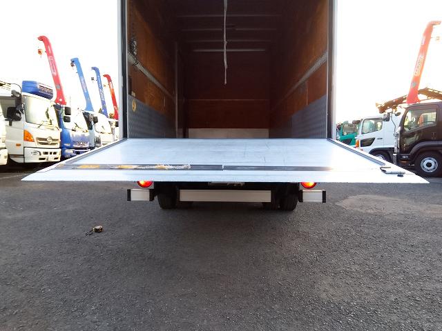 エルフトラック 跳ね上げPG付アルミバン 上物日本フルハーフ 標準ロングボディ 積載2.95t 荷台寸法446×176×207 荷台床木張り パワーゲート日本フルハーフ製 左サイド扉 ラッシングレール1段 ハイキャブ(39枚目)