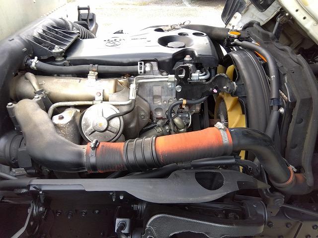 エルフトラック 跳ね上げPG付アルミバン 上物日本フルハーフ 標準ロングボディ 積載2.95t 荷台寸法446×176×207 荷台床木張り パワーゲート日本フルハーフ製 左サイド扉 ラッシングレール1段 ハイキャブ(48枚目)