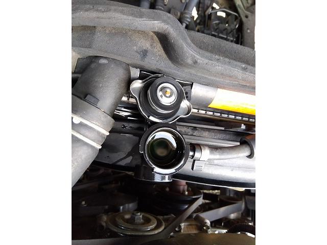 エルフトラック 跳ね上げPG付アルミバン 上物日本フルハーフ 標準ロングボディ 積載2.95t 荷台寸法446×176×207 荷台床木張り パワーゲート日本フルハーフ製 左サイド扉 ラッシングレール1段 ハイキャブ(56枚目)