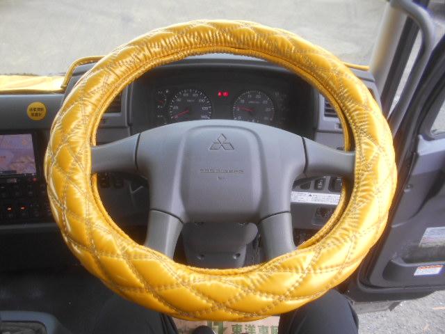 ファイター 　ダンプ　上物極東開発製　増トン　積載７．８ｔ　電動コボレーン　自重計有　荷台架装パーツ　メッキパーツ　アルミホイール　２４０馬力　ベッド　ナビ＆荷台モニター（切り替え式）　バックモニター　ラメ入り塗装（18枚目）