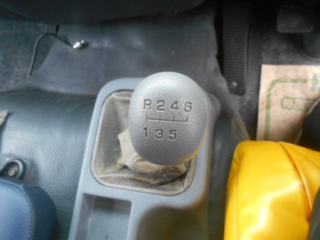 ファイター 　ダンプ　上物極東開発製　増トン　積載７．８ｔ　電動コボレーン　自重計有　荷台架装パーツ　メッキパーツ　アルミホイール　２４０馬力　ベッド　ナビ＆荷台モニター（切り替え式）　バックモニター　ラメ入り塗装（22枚目）