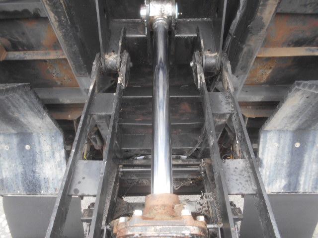 ファイター 　ダンプ　上物極東開発製　増トン　積載７．８ｔ　電動コボレーン　自重計有　荷台架装パーツ　メッキパーツ　アルミホイール　２４０馬力　ベッド　ナビ＆荷台モニター（切り替え式）　バックモニター　ラメ入り塗装（40枚目）