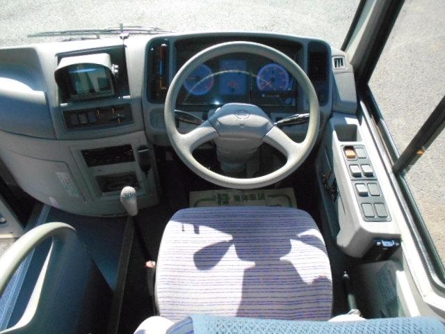 リエッセ マイクロバス 送迎仕様 モケットシート リクライニング機能 29人乗り スライドガラス バックモニター 自動折れ戸 ニーリング機能 ※メーター交換歴有(書類なし)(11枚目)