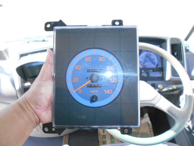 リエッセ マイクロバス 送迎仕様 モケットシート リクライニング機能 29人乗り スライドガラス バックモニター 自動折れ戸 ニーリング機能 ※メーター交換歴有(書類なし)(17枚目)