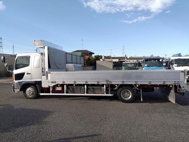 ヒノレンジャー アルミブロック平ボディ 積載3t 6.1mワイドボディ 荷台寸法611×236×48 荷台床木張り 内フック あおり開閉サポート ベッド付 メッキパーツ ETC ドラレコ 燃料タンク150L×2(6枚目)