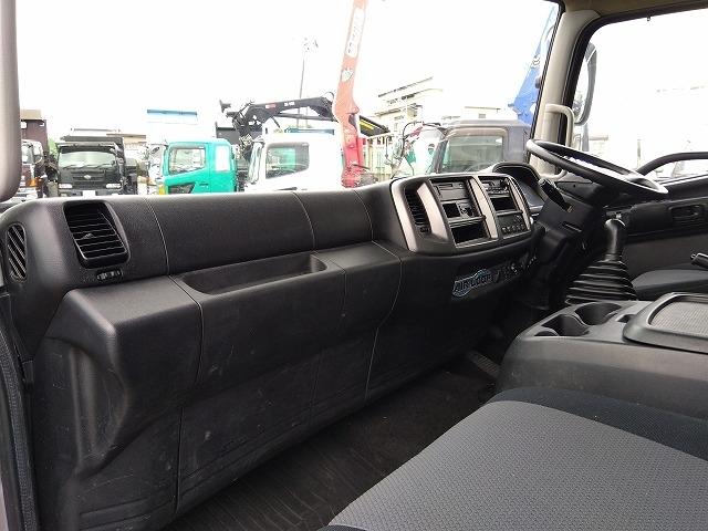 ヒノレンジャー アルミブロック平ボディ 積載3t 6.1mワイドボディ 荷台寸法611×236×48 荷台床木張り 内フック あおり開閉サポート ベッド付 メッキパーツ ETC ドラレコ 燃料タンク150L×2(13枚目)