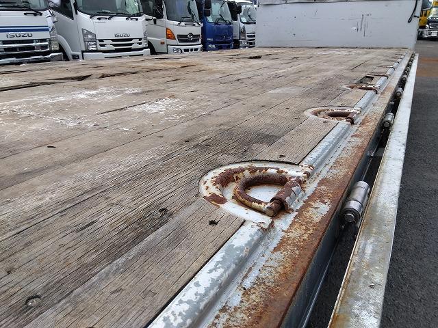 ヒノレンジャー アルミブロック平ボディ 積載3t 6.1mワイドボディ 荷台寸法611×236×48 荷台床木張り 内フック あおり開閉サポート ベッド付 メッキパーツ ETC ドラレコ 燃料タンク150L×2(34枚目)