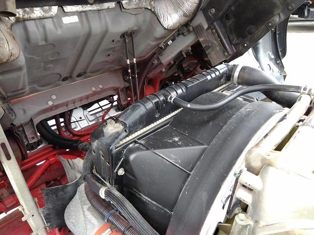 ヒノレンジャー アルミブロック平ボディ 積載3t 6.1mワイドボディ 荷台寸法611×236×48 荷台床木張り 内フック あおり開閉サポート ベッド付 メッキパーツ ETC ドラレコ 燃料タンク150L×2(46枚目)