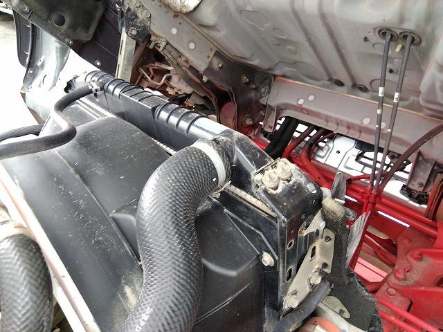 ヒノレンジャー アルミブロック平ボディ 積載3t 6.1mワイドボディ 荷台寸法611×236×48 荷台床木張り 内フック あおり開閉サポート ベッド付 メッキパーツ ETC ドラレコ 燃料タンク150L×2(47枚目)