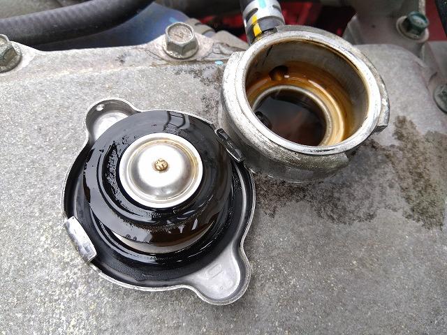 ヒノレンジャー アルミブロック平ボディ 積載3t 6.1mワイドボディ 荷台寸法611×236×48 荷台床木張り 内フック あおり開閉サポート ベッド付 メッキパーツ ETC ドラレコ 燃料タンク150L×2(48枚目)