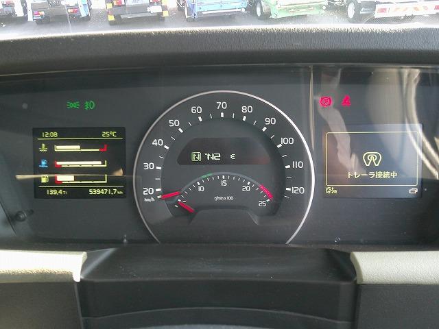 ボルボその他 トレーラーヘッド 第5輪荷重11.5t ハイルーフ 後輪エアサス ハイキャブ 総輪アルミホイール サンルーフ有 電動サンシェード カラーバックモニター有 AT車(2ペダル)(13枚目)