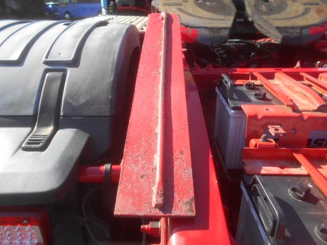 ボルボその他 トレーラーヘッド 第5輪荷重11.5t 後輪エアサス ハイルーフ 440馬力 アルミホイール サンルーフ 電動サンシェード バックモニター付 走行76万km AT車(2ペダル)(42枚目)