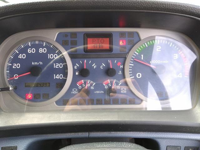 ヒノレンジャー 車両運搬車 2台積み 上物丸文製 積載3.05t 上物内寸580×215 自動歩み付 歩み寸法(1本)326×58 バックモニター付 ETC付 走行38.4万km 6速ミッション(19枚目)