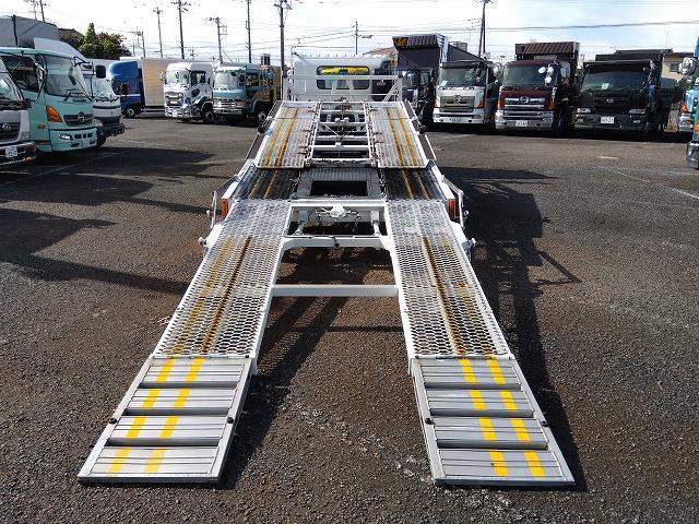 ヒノレンジャー 車両運搬車 2台積み 上物丸文製 積載3.05t 上物内寸580×215 自動歩み付 歩み寸法(1本)326×58 バックモニター付 ETC付 走行38.4万km 6速ミッション(26枚目)