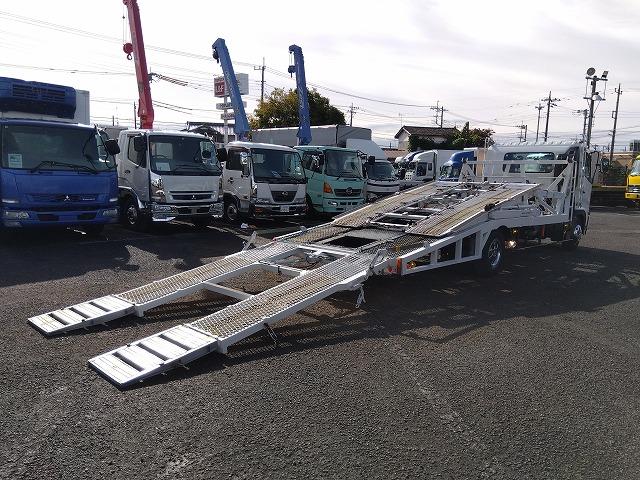 ヒノレンジャー 車両運搬車 2台積み 上物丸文製 積載3.05t 上物内寸580×215 自動歩み付 歩み寸法(1本)326×58 バックモニター付 ETC付 走行38.4万km 6速ミッション(27枚目)