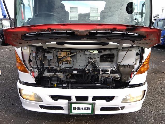 ヒノレンジャー 車両運搬車 2台積み 上物丸文製 積載3.05t 上物内寸580×215 自動歩み付 歩み寸法(1本)326×58 バックモニター付 ETC付 走行38.4万km 6速ミッション(47枚目)