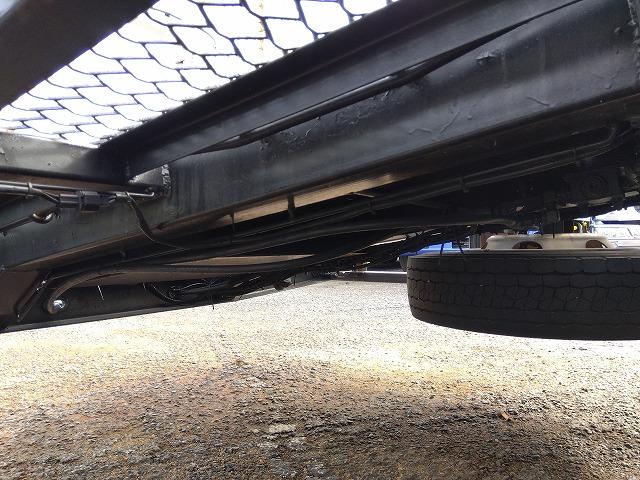 ヒノレンジャー 車両運搬車 2台積み 上物丸文製 積載3.05t 上物内寸580×215 自動歩み付 歩み寸法(1本)326×58 バックモニター付 ETC付 走行38.4万km 6速ミッション(64枚目)