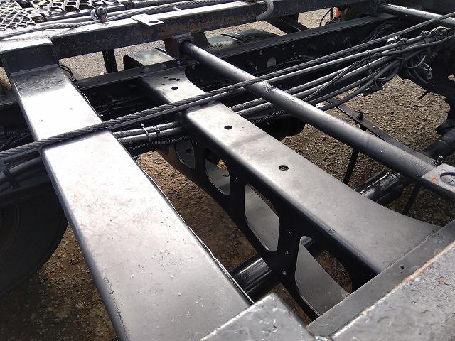 ヒノレンジャー 車両運搬車 2台積み 上物丸文製 積載3.05t 上物内寸580×215 自動歩み付 歩み寸法(1本)326×58 バックモニター付 ETC付 走行38.4万km 6速ミッション(72枚目)