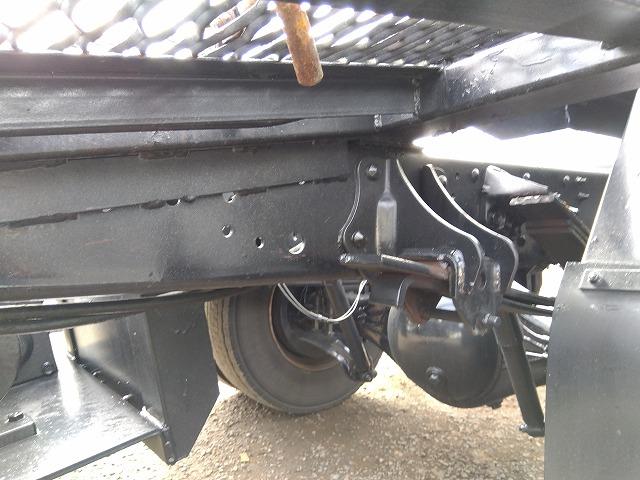 ヒノレンジャー 車両運搬車 2台積み 上物丸文製 積載3.05t 上物内寸580×215 自動歩み付 歩み寸法(1本)326×58 バックモニター付 ETC付 走行38.4万km 6速ミッション(73枚目)