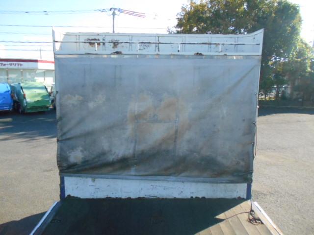 ギガ アルミブロック平ボディ 5方開 支柱抜き差し可 荷台床木張り 内フック27対 センターフック15カ所 荷台内寸951x235x20 後輪エアサス 7速ミッション 積載15t 25t車 リターダー有(30枚目)