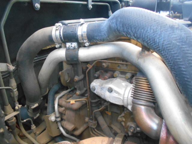 スーパーグレート 　トレーラーヘッド　第５輪荷重１８ｔ　一括緩和　プレミアムライン　エグゼグティブパッケージ　２デフ　パイロットシフト　走行３３万ｋｍ　ハイルーフ　メッキパーツ　エンジン出力４６０ＰＳ　ターボ車（59枚目）