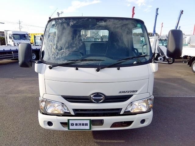 デュトロ 　３転ダンプ　上物新明和製　上物同年式　荷台寸法３０５ｘ１５９ｘ３２　右側電動サイドゲート付　積載２ｔ　走行２．９万ｋｍ　５速ミッション　４ナンバー（8枚目）