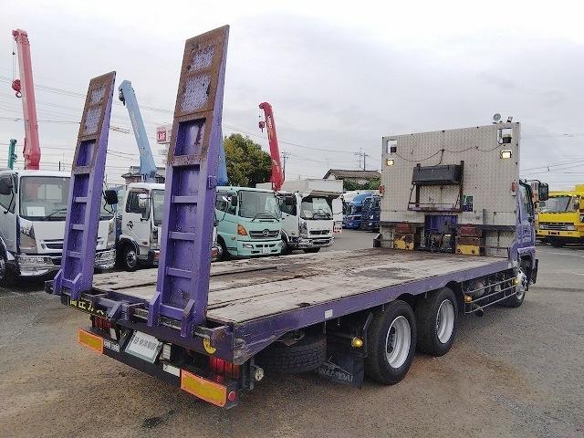 ヒノレンジャー 　セーフティローダー　上物花見台製　積載１１ｔ　ウインチ付　自動歩み付　増トン車　２デフ　ベッド付　走行４３．５万ｋｍ　６速ミッション　タイヤサイズ２４５／７０Ｒ１９．５（6枚目）