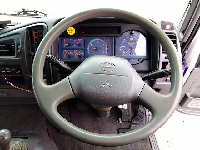 ヒノレンジャー 　セーフティローダー　上物花見台製　積載１１ｔ　ウインチ付　自動歩み付　増トン車　２デフ　ベッド付　走行４３．５万ｋｍ　６速ミッション　タイヤサイズ２４５／７０Ｒ１９．５（16枚目）