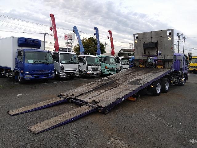 ヒノレンジャー 　セーフティローダー　上物花見台製　積載１１ｔ　ウインチ付　自動歩み付　増トン車　２デフ　ベッド付　走行４３．５万ｋｍ　６速ミッション　タイヤサイズ２４５／７０Ｒ１９．５（25枚目）