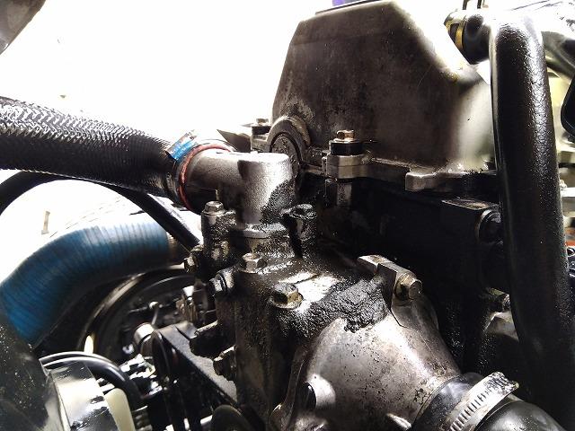 ヒノレンジャー 　セーフティローダー　上物花見台製　積載１１ｔ　ウインチ付　自動歩み付　増トン車　２デフ　ベッド付　走行４３．５万ｋｍ　６速ミッション　タイヤサイズ２４５／７０Ｒ１９．５（43枚目）