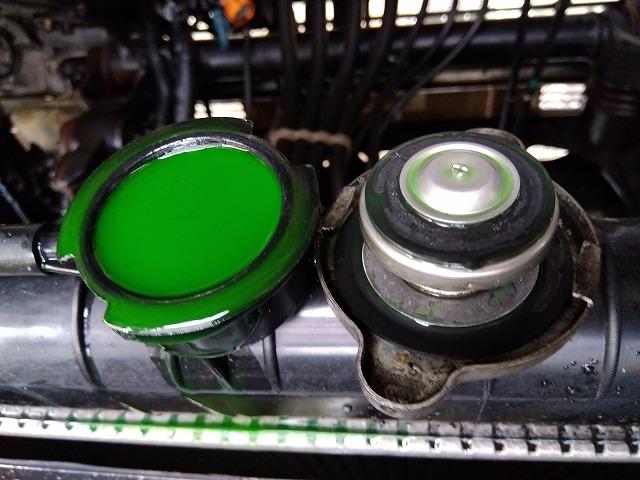 ヒノレンジャー 　セーフティローダー　上物花見台製　積載１１ｔ　ウインチ付　自動歩み付　増トン車　２デフ　ベッド付　走行４３．５万ｋｍ　６速ミッション　タイヤサイズ２４５／７０Ｒ１９．５（47枚目）