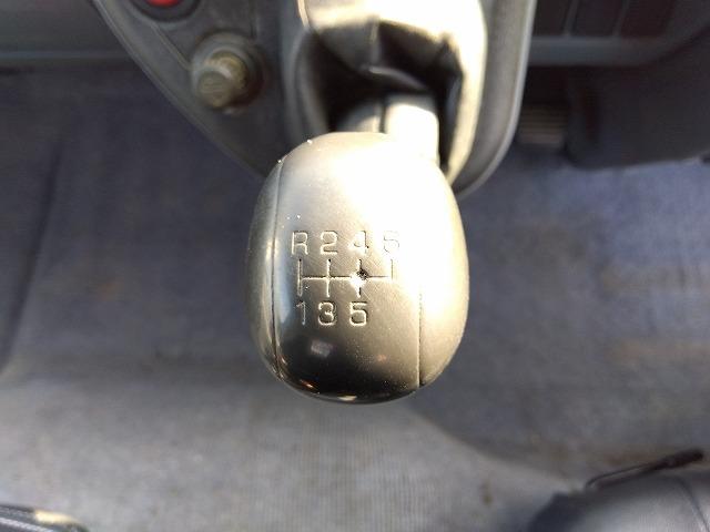 キャンター PG付クレーン付平ボディ 上物古河ユニック製 3段ブーム 2.9t吊 フックイン 差し違いアウトリガー 積載3.55t 荷台寸378×208×37 ワイド超ロングボディ アオリサポート付 垂直PG付(16枚目)