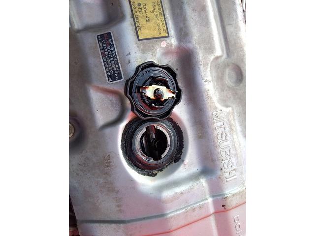 キャンター PG付クレーン付平ボディ 上物古河ユニック製 3段ブーム 2.9t吊 フックイン 差し違いアウトリガー 積載3.55t 荷台寸378×208×37 ワイド超ロングボディ アオリサポート付 垂直PG付(53枚目)