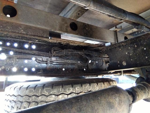 キャンター PG付クレーン付平ボディ 上物古河ユニック製 3段ブーム 2.9t吊 フックイン 差し違いアウトリガー 積載3.55t 荷台寸378×208×37 ワイド超ロングボディ アオリサポート付 垂直PG付(71枚目)