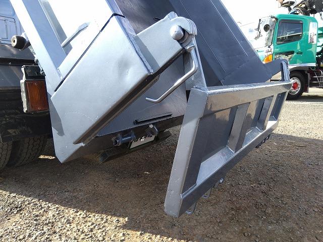 エルフトラック ローダーダンプ/セーフティダンプ 上物花見台製 積載3t 荷台寸法304x160x36 4ナンバー シートキャリア付 メッキパーツ ETC 走行10.6万km 5速ミッション(29枚目)