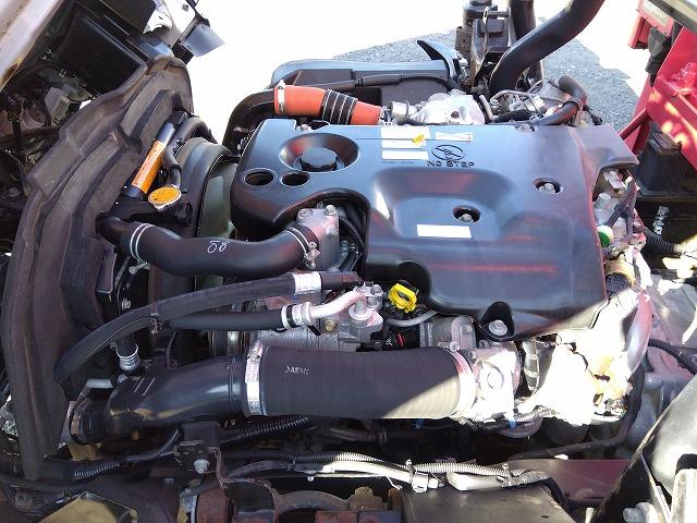 エルフトラック クレーン付平ボディ 上物古河ユニック製 4段ブーム ラジコン付(無線) フックイン 2.9t吊り 差し違いアウトリガー 積載3t ワイドボディ 荷台寸法356x208x35 荷台床木張り 内フック付(49枚目)