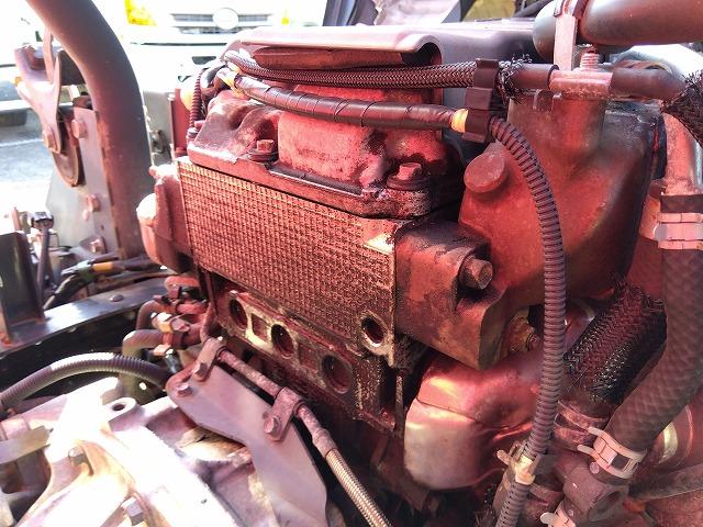 エルフトラック クレーン付平ボディ 上物古河ユニック製 4段ブーム ラジコン付(無線) フックイン 2.9t吊り 差し違いアウトリガー 積載3t ワイドボディ 荷台寸法356x208x35 荷台床木張り 内フック付(54枚目)