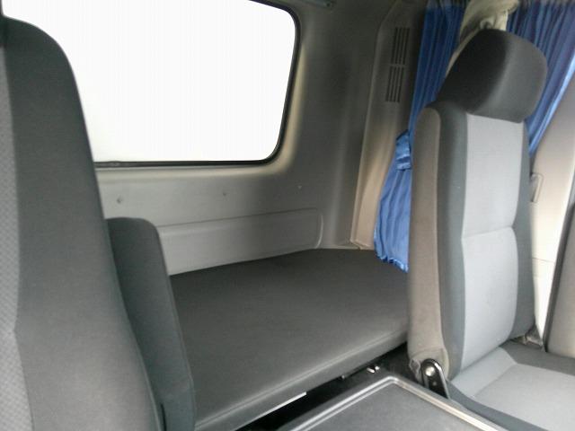 ヒノレンジャー 　アルミウイング　上物トランテックス製　積載７ｔ　荷台寸７２７×２２３×２３１　７．２ｍセミワイドボディ　増トン車　ラッシングレール１段　内フック８対　ハイルーフ　リーフサス　横ネタ鉄製　社外ナビ有（20枚目）