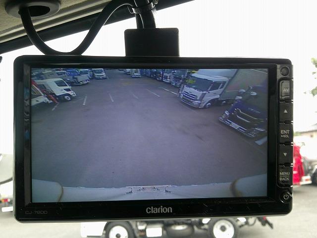 ヒノレンジャー 　アルミウイング　上物トランテックス製　積載７ｔ　荷台寸７２７×２２３×２３１　７．２ｍセミワイドボディ　増トン車　ラッシングレール１段　内フック８対　ハイルーフ　リーフサス　横ネタ鉄製　社外ナビ有（23枚目）