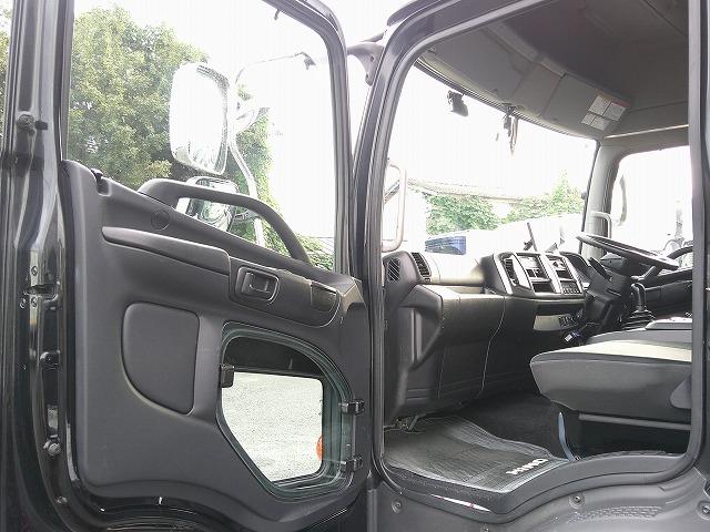 ヒノレンジャー 　アルミウイング　上物トランテックス製　積載７ｔ　荷台寸７２７×２２３×２３１　７．２ｍセミワイドボディ　増トン車　ラッシングレール１段　内フック８対　ハイルーフ　リーフサス　横ネタ鉄製　社外ナビ有（24枚目）