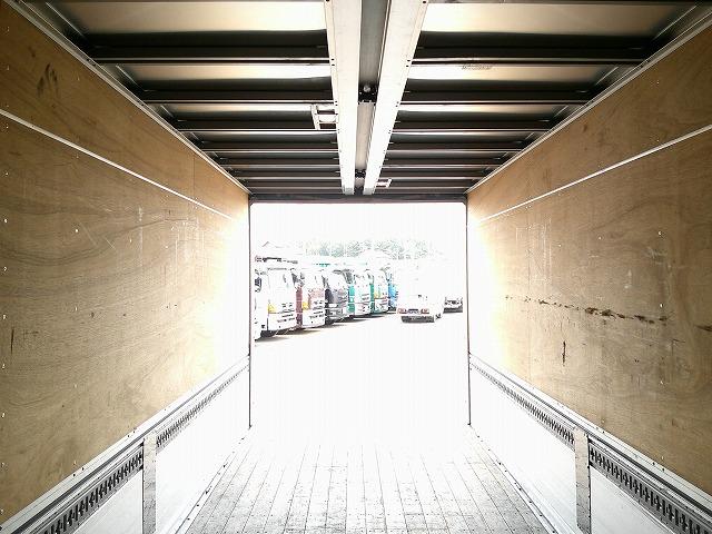 ヒノレンジャー 　アルミウイング　上物トランテックス製　積載７ｔ　荷台寸７２７×２２３×２３１　７．２ｍセミワイドボディ　増トン車　ラッシングレール１段　内フック８対　ハイルーフ　リーフサス　横ネタ鉄製　社外ナビ有（49枚目）