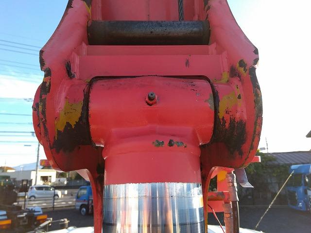 ファイター クレーン付アルミブロック平ボディ 上物古河ユニック製 4段ブーム ラジコン付(無線) 2.9t吊 フックイン 差し違い&角足 6m標準ボディ 荷台寸法605x217x79 荷台床縞板張 内フック有(19枚目)