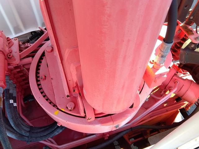 ファイター クレーン付アルミブロック平ボディ 上物古河ユニック製 4段ブーム ラジコン付(無線) 2.9t吊 フックイン 差し違い&角足 6m標準ボディ 荷台寸法605x217x79 荷台床縞板張 内フック有(21枚目)