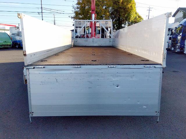 ファイター クレーン付アルミブロック平ボディ 上物古河ユニック製 4段ブーム ラジコン付(無線) 2.9t吊 フックイン 差し違い&角足 6m標準ボディ 荷台寸法605x217x79 荷台床縞板張 内フック有(28枚目)