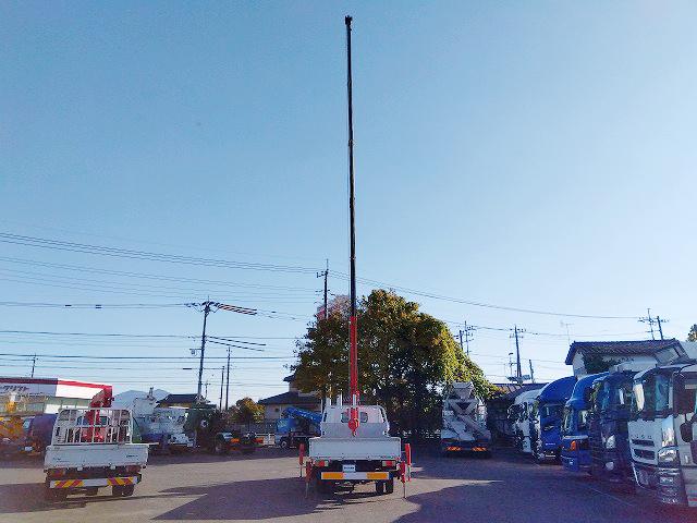 アトラストラック クレーン付平ボディ 上物古河ユニック製 6段ブーム ラジコン付(無線) 2.6t吊 リアジャッキ付 フックイン ワイド超ロングボディ 積載3.25t 荷台寸法434x208x39 荷台床鉄板張り(38枚目)