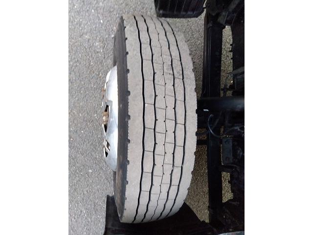 アトラストラック クレーン付平ボディ 上物古河ユニック製 6段ブーム ラジコン付(無線) 2.6t吊 リアジャッキ付 フックイン ワイド超ロングボディ 積載3.25t 荷台寸法434x208x39 荷台床鉄板張り(53枚目)